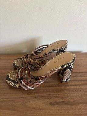 Aldo Multi-Color Snake-Print Strappy Block Heel SZ 7.5